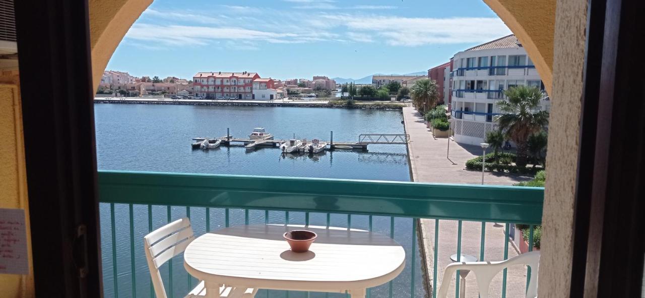 Joli Les Pieds Dans L'eau,terrasse Et Clim Le Barcares